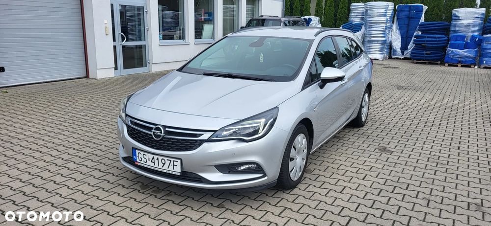 Opel Astra - 1