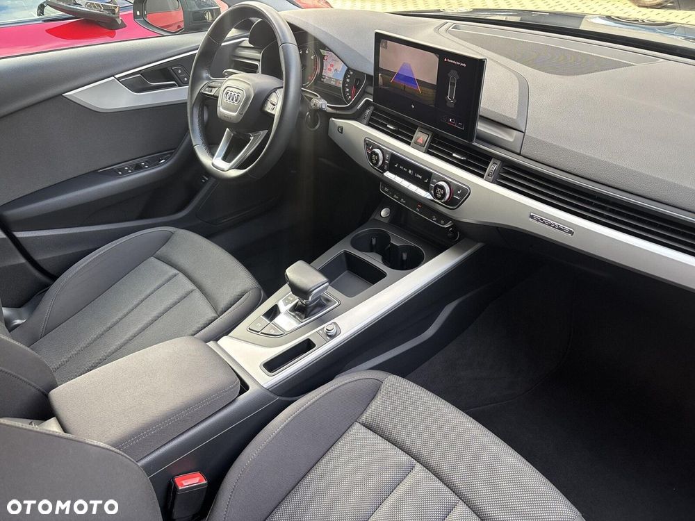 Audi A4 Allroad - 36
