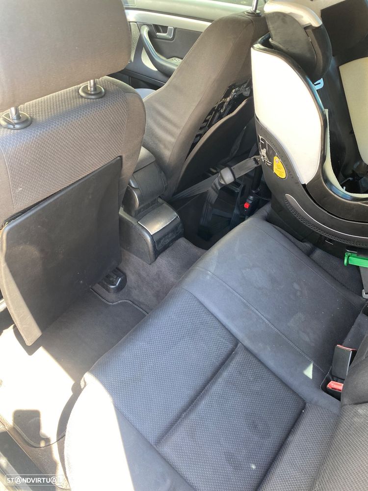 Audi A4 1.9 TDI m6 Sport - 10