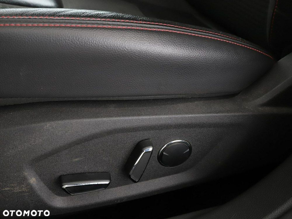 Ford Mondeo 2.0 EcoBlue ST-Line - 39