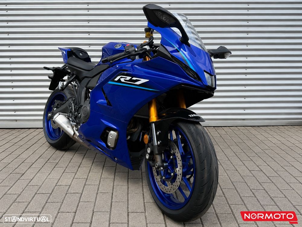 Yamaha YZF R7 - 2