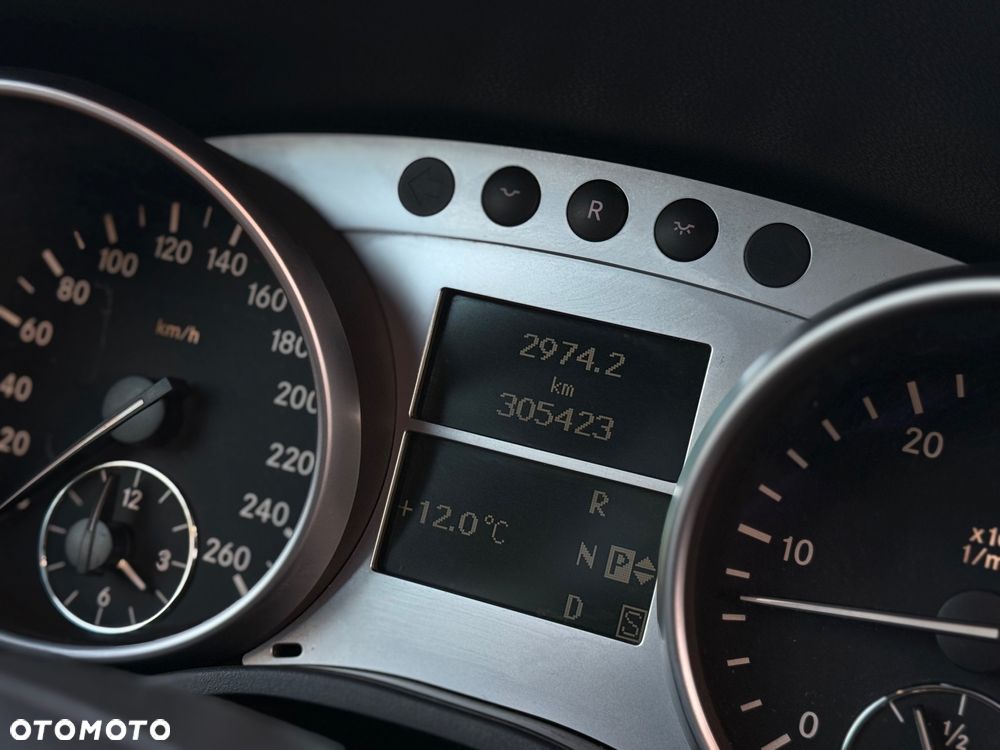 Mercedes-Benz ML 320 CDI 4-Matic - 29