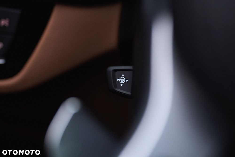 BMW Seria 5 530i xDrive M Sport sport - 36