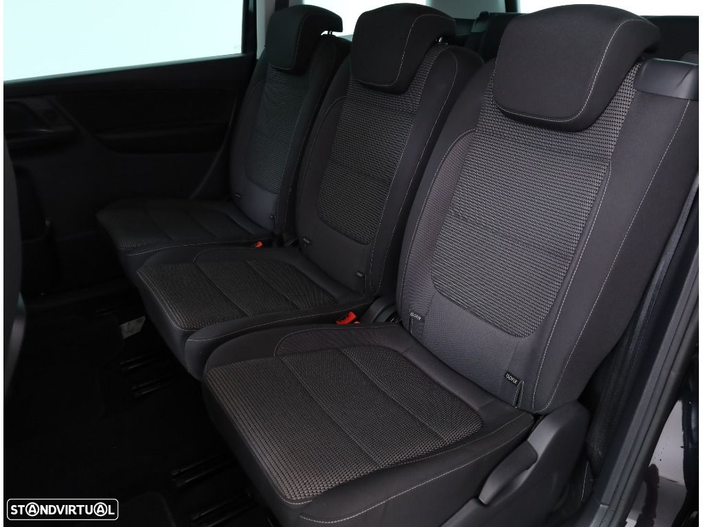 VW Sharan 2.0 TDI Blue Confortline - 25