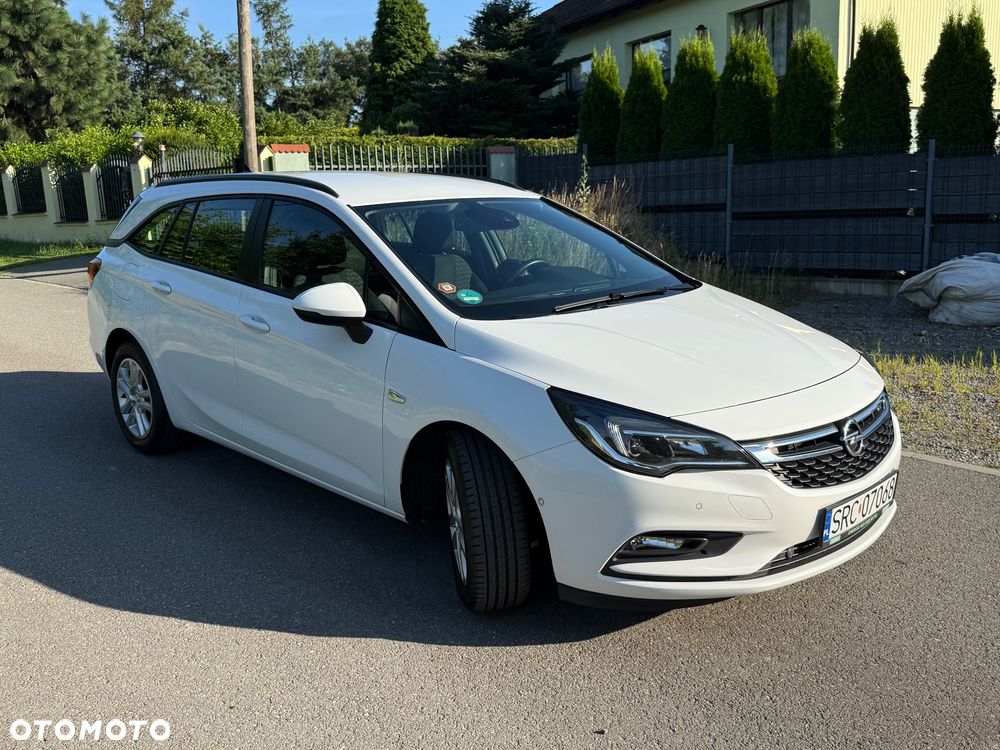 Opel Astra 1.6 CDTI Sport - 13