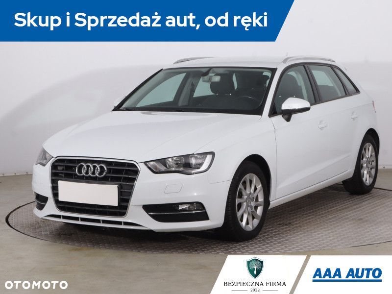 Audi A3 Sportback - 3
