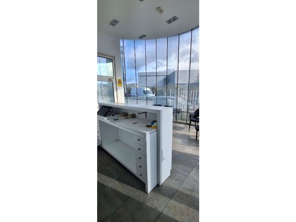 Armazém para Venda e/ou Arrendamento | Zona Industrial de Vialonga ... - Grande imagem: 5/20