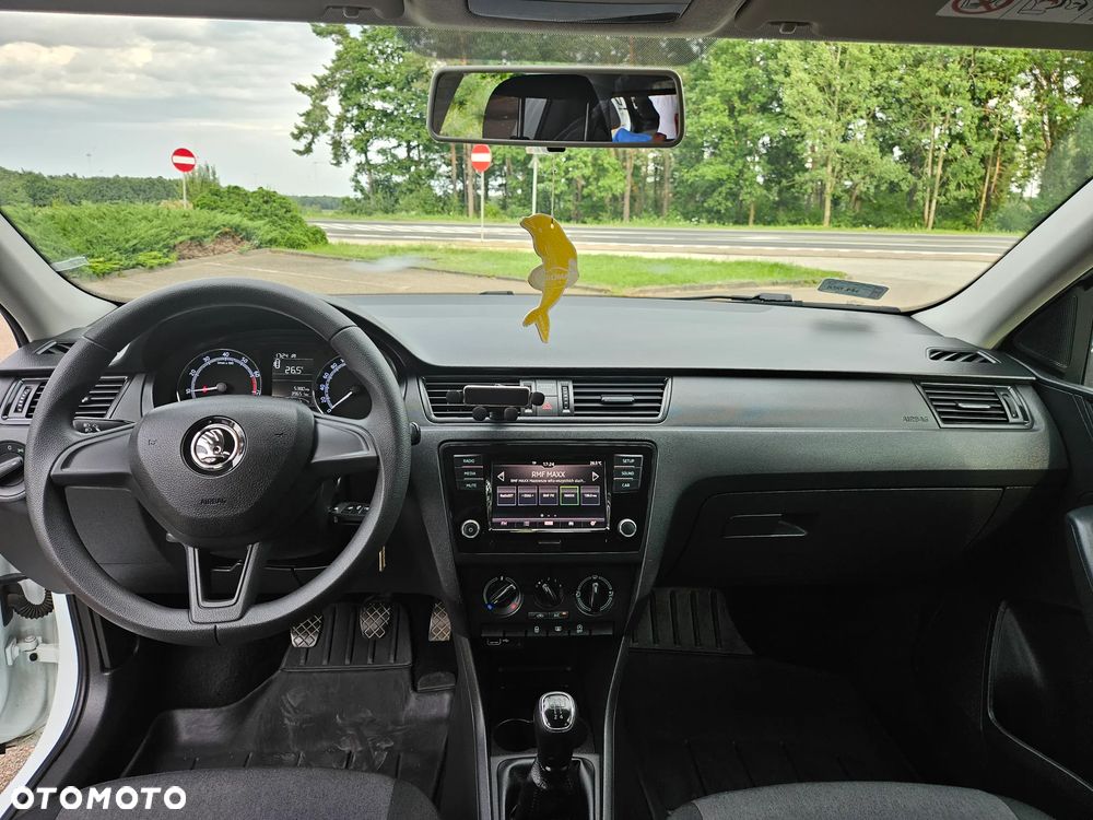 Skoda RAPID 1.0 TSI Active - 13