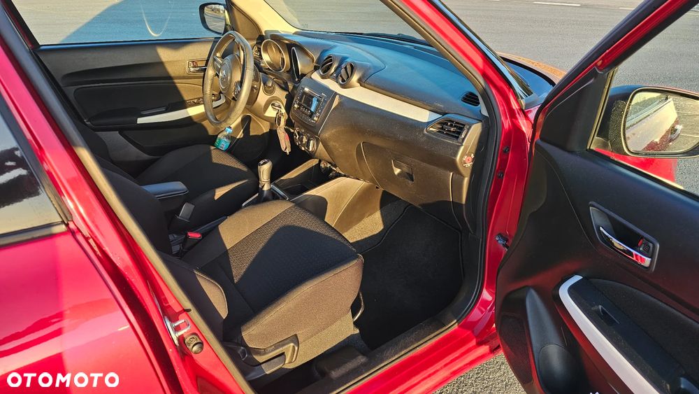 Suzuki Swift 1.2 Premium - 13