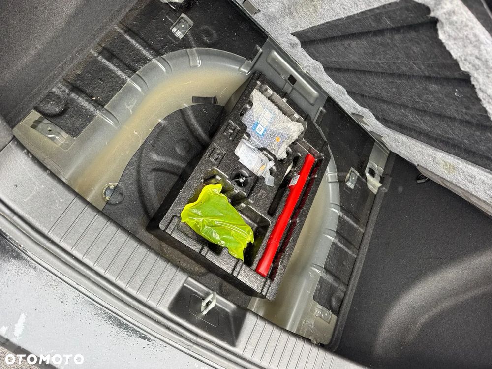 Chevrolet Cruze 1.6 LT+ - 19