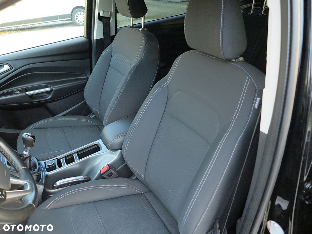 Ford Kuga 2.0 TDCi 4x4 Business Edition - 13