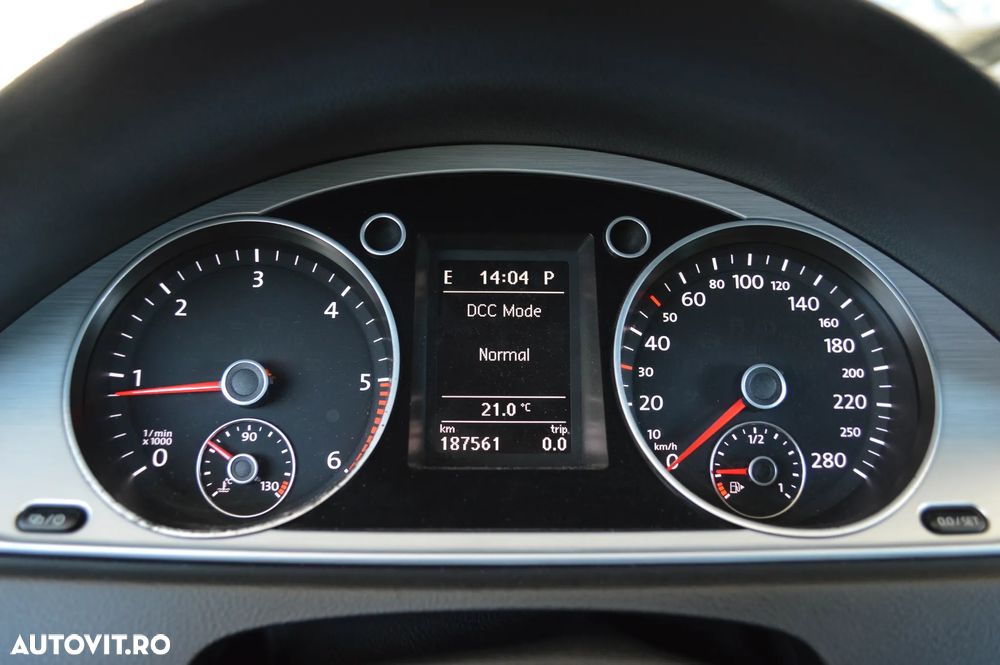 Volkswagen Passat CC 2.0 TDI BlueMotion Technology DSG - 19