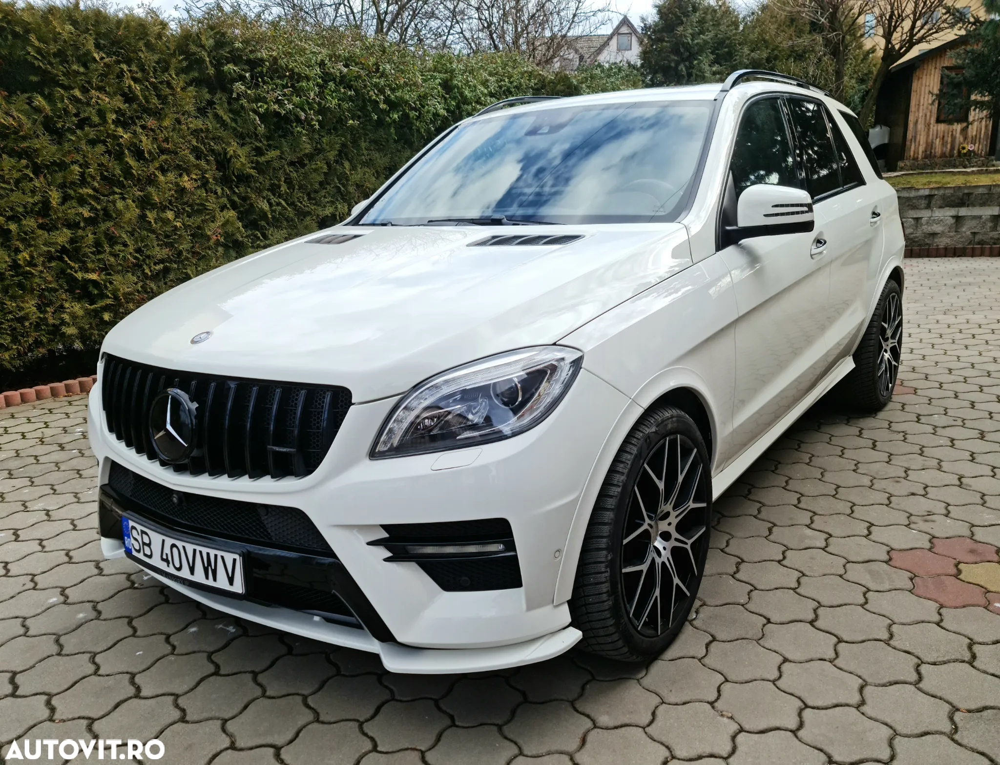 Mercedes-Benz ML 350 BlueTEC 4MATIC 7G-TRONIC - 30