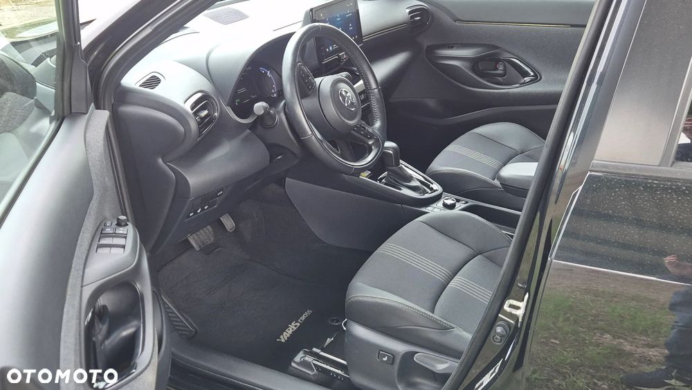 Toyota Yaris Cross 1.5 VVT-i AWD-i Elegant - 12