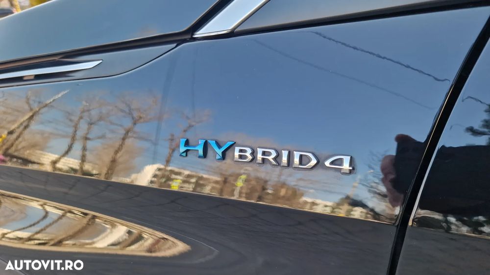 Peugeot 3008 PHEV 300 EAT8 4X4 GT - 33