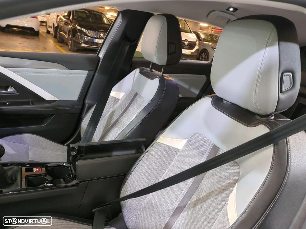 Opel Astra 1.5 D Elegance - 5