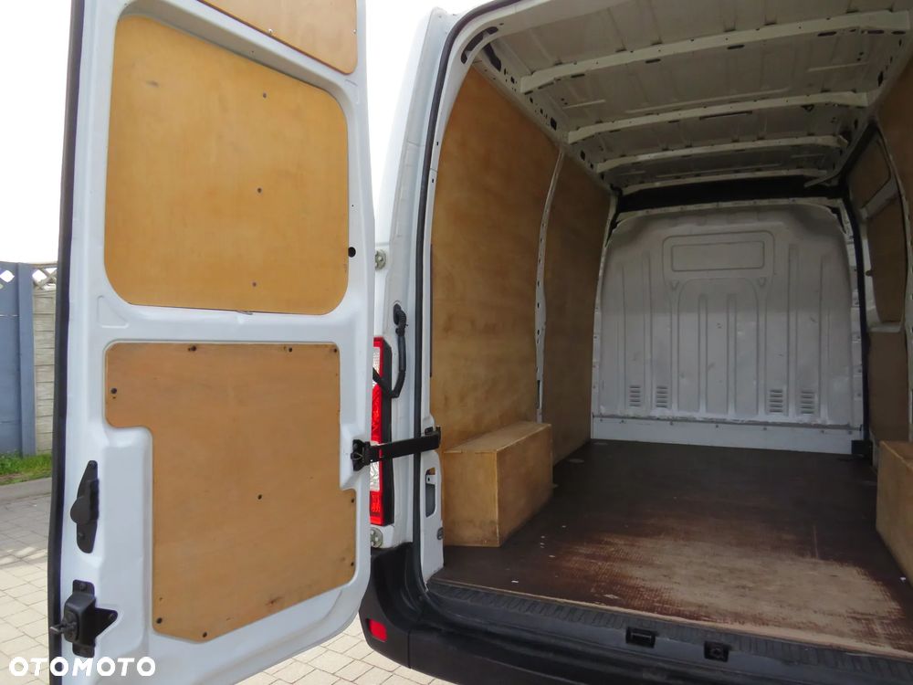 Renault Master L2H2 2.3dci 101Ps - 32
