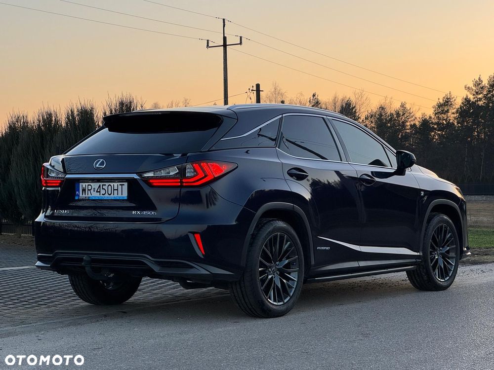 Lexus RX - 10