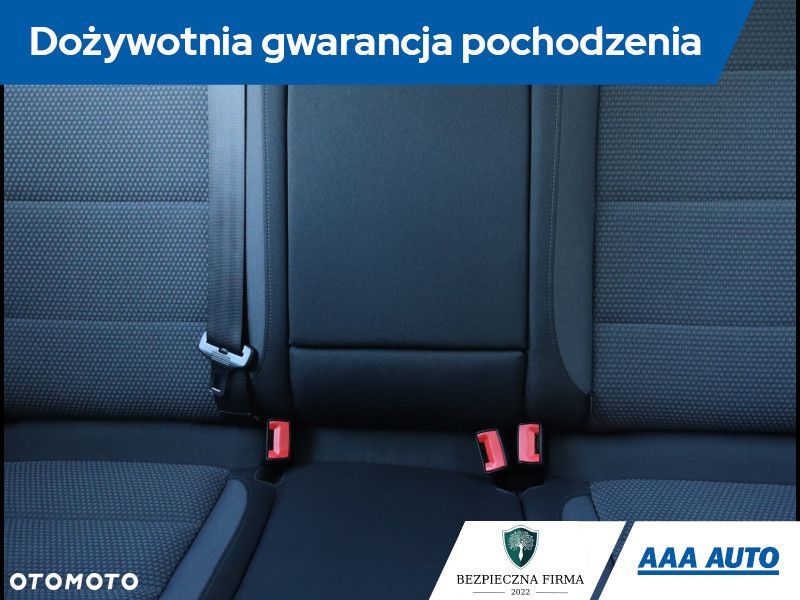 Volkswagen Golf Variant - 12