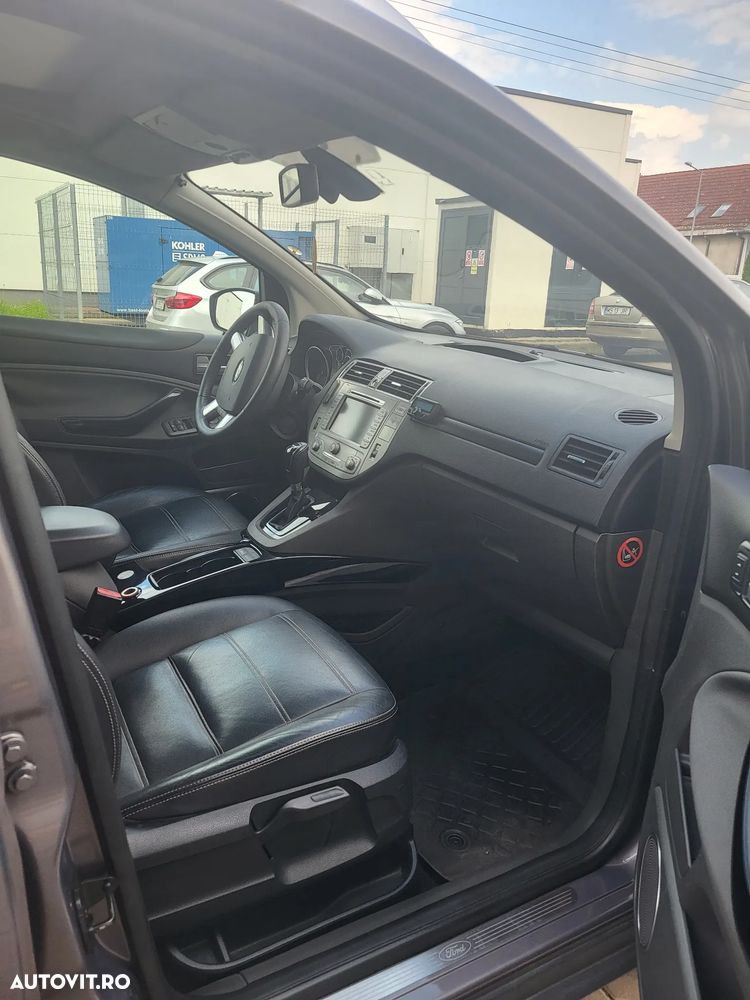 Ford Kuga - 8