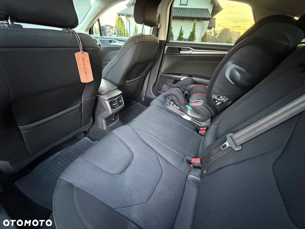 Ford Mondeo 2.0 TDCi Titanium PowerShift - 8