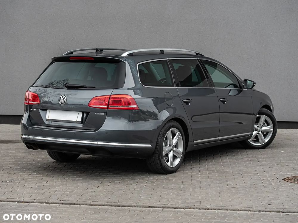 Volkswagen Passat Variant - 13