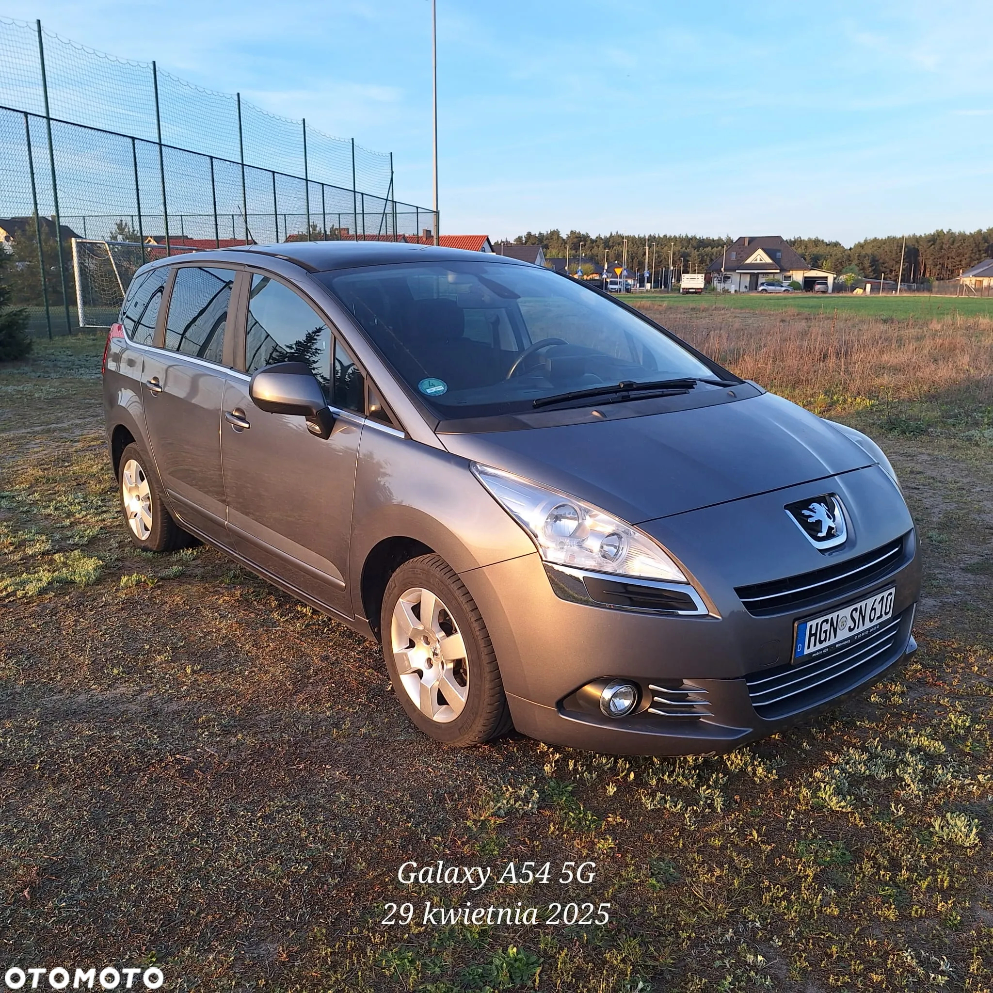 Peugeot 5008 1.6 THP Family 7os - 3