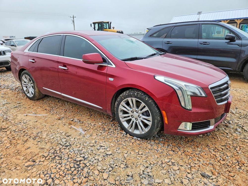 Cadillac XTS - 5