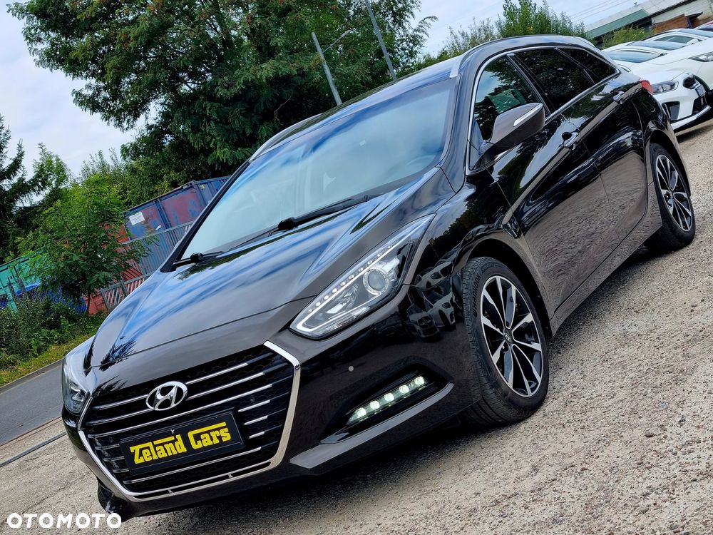 Hyundai i40 1.7 CRDi Premium DCT - 1