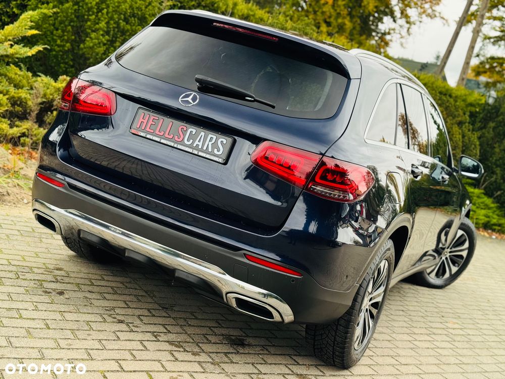 Mercedes-Benz GLC 220 d 4Matic 9G-TRONIC Exclusive - 3