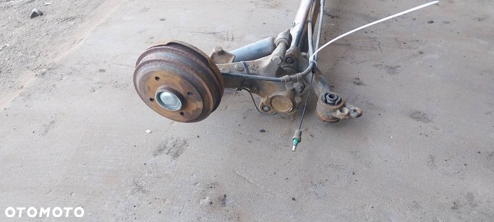 BELKA OŚ ZAWIESZENIA TYŁ BĘBNY BEZ ABS PEUGEOT 206 I HB 5D - 5
