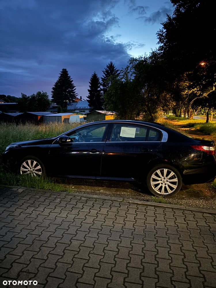 Renault Latitude - 15