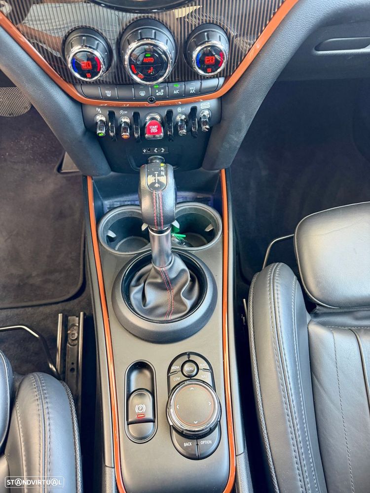 MINI Countryman Cooper SD ALL4 Yours Auto - 39