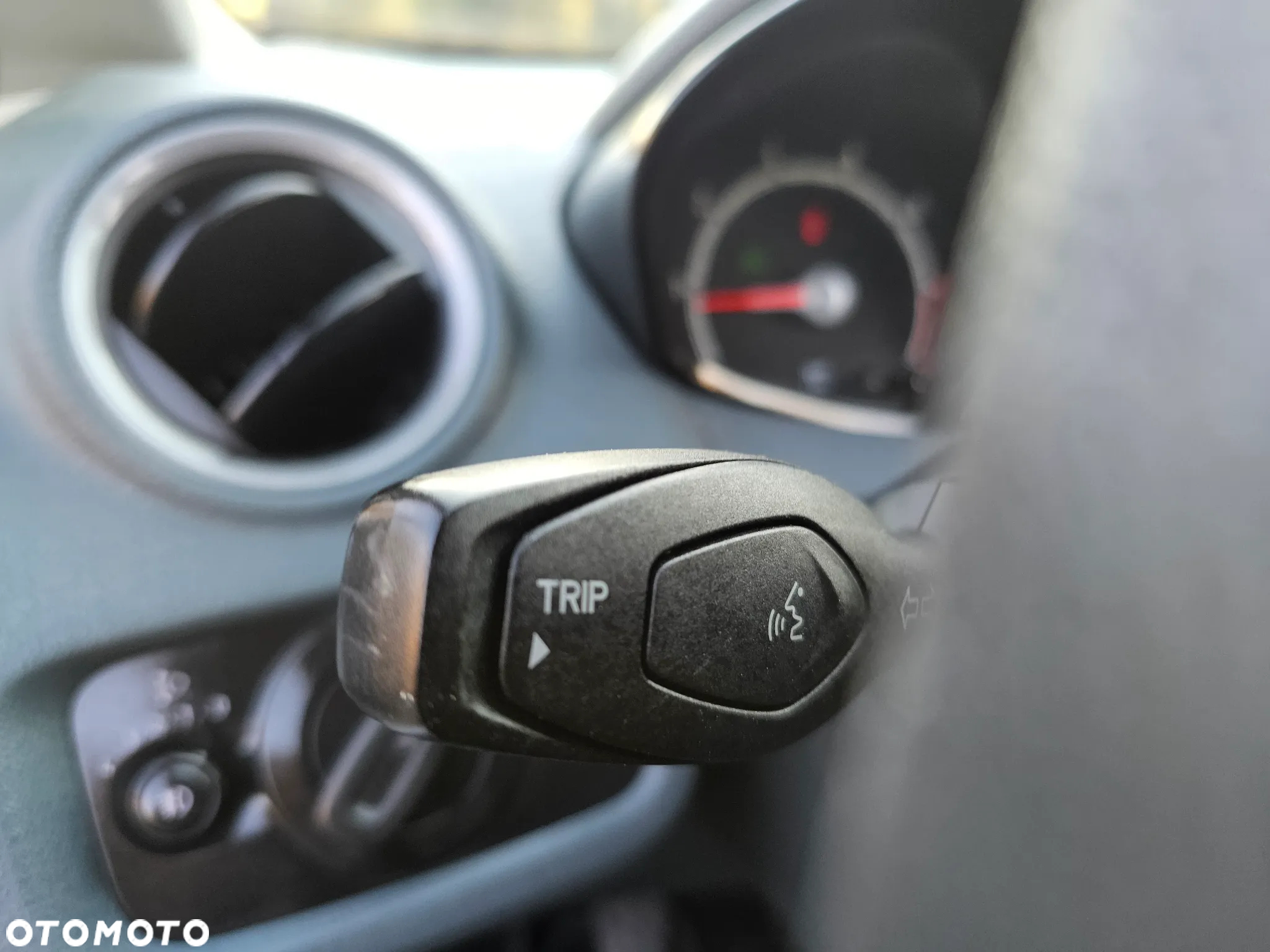 Ford Fiesta 1.6 Ti-VCT Sport - 12