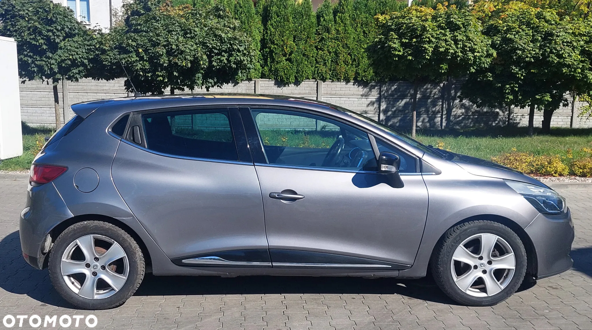 Renault Clio (Energy) dCi 90 Bose Edition - 10