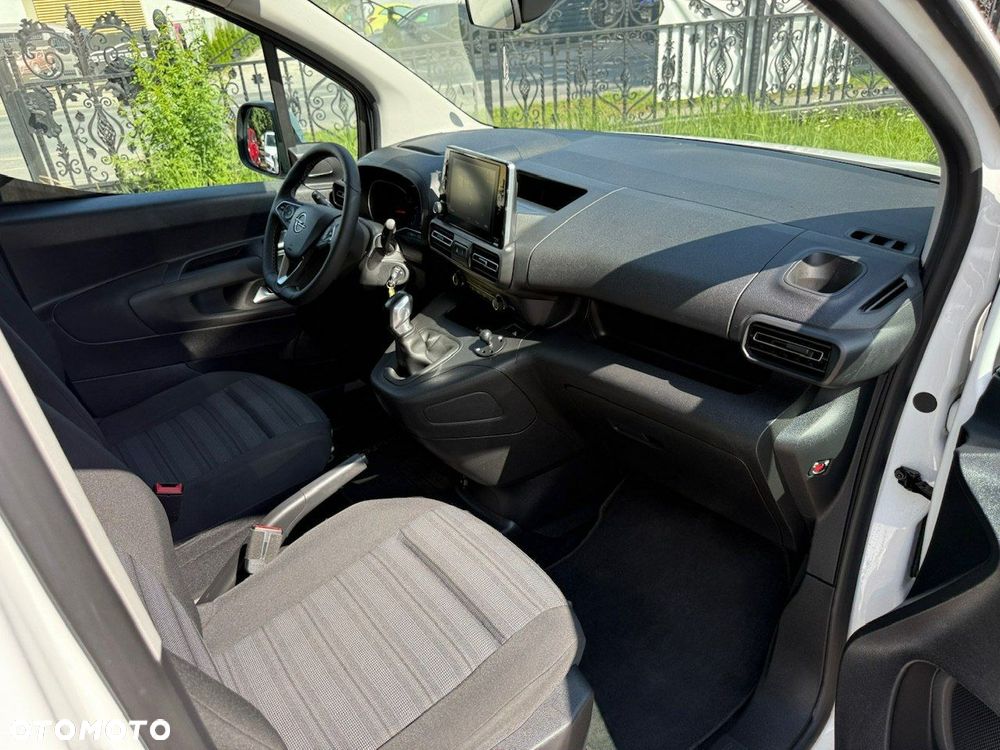 Opel Combo - 24