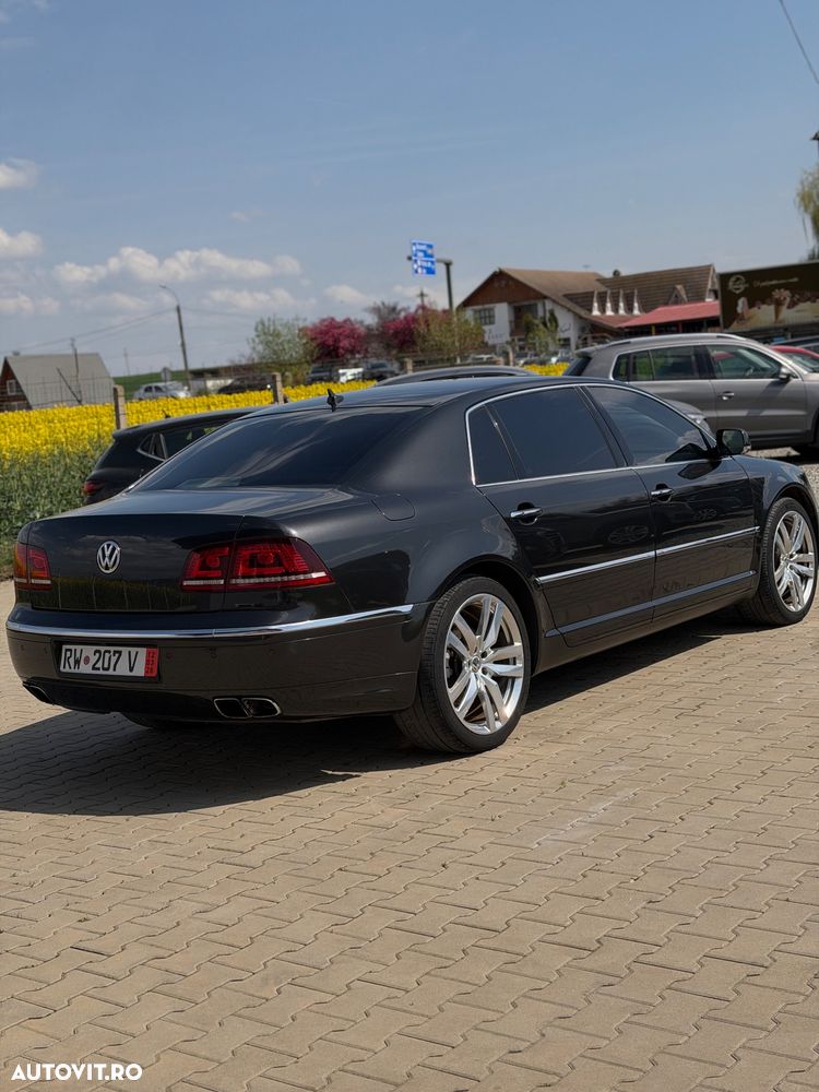 Volkswagen Phaeton 4.2 4Motion V8 Aut Lang - 4