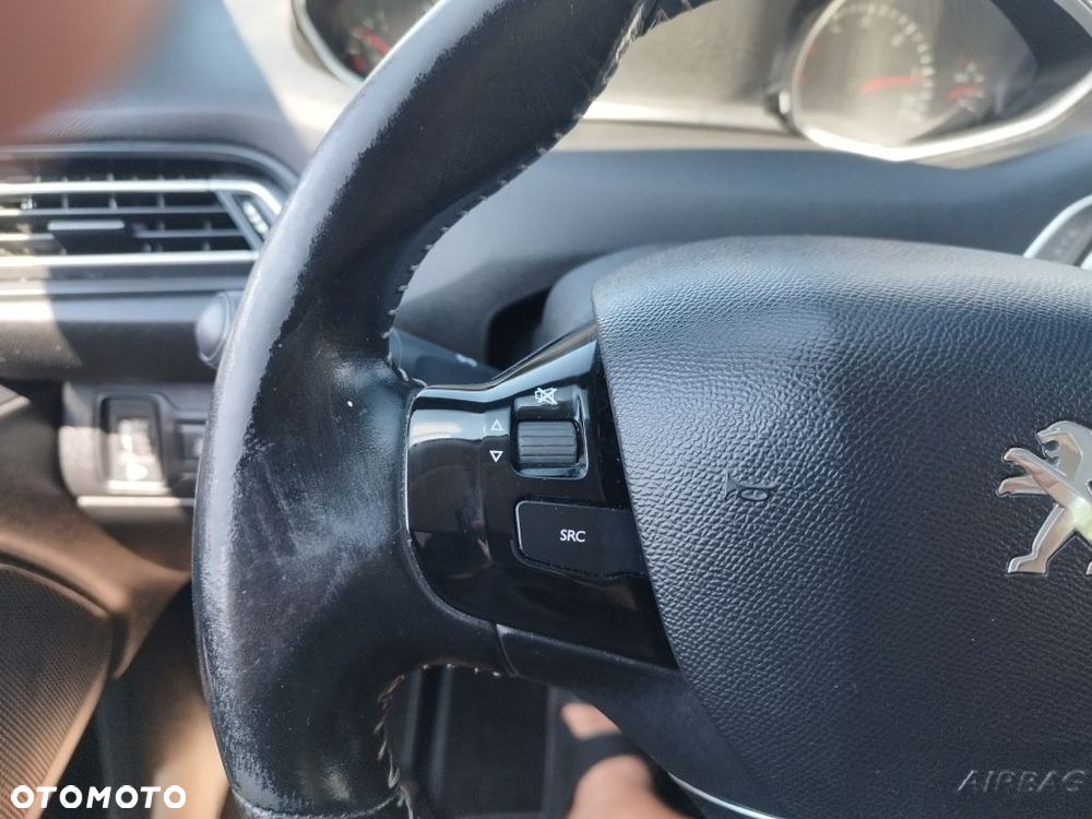 Peugeot 308 BlueHDi FAP 120 EAT6 Stop & Start Allure - 26