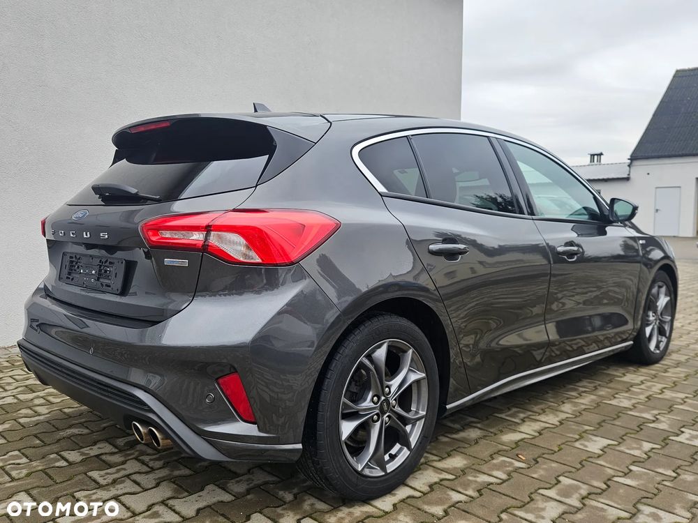 Ford Focus 1.5 TDCi DPF Start-Stopp-System ST-Line - 5