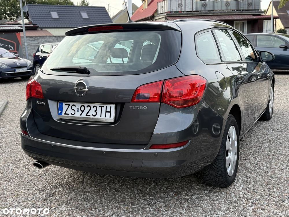 Opel Astra - 2