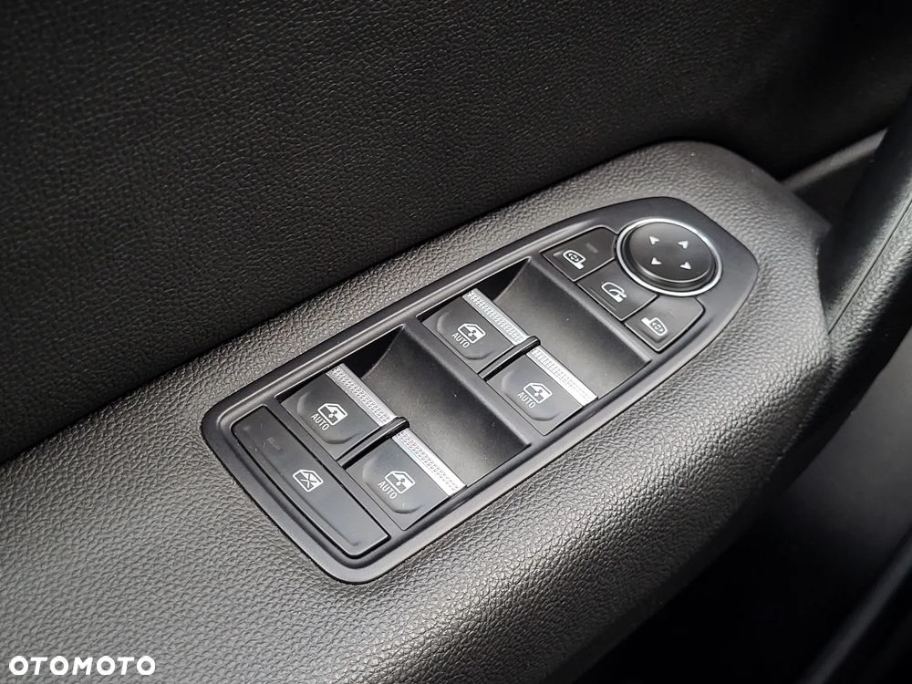 Renault Captur - 9