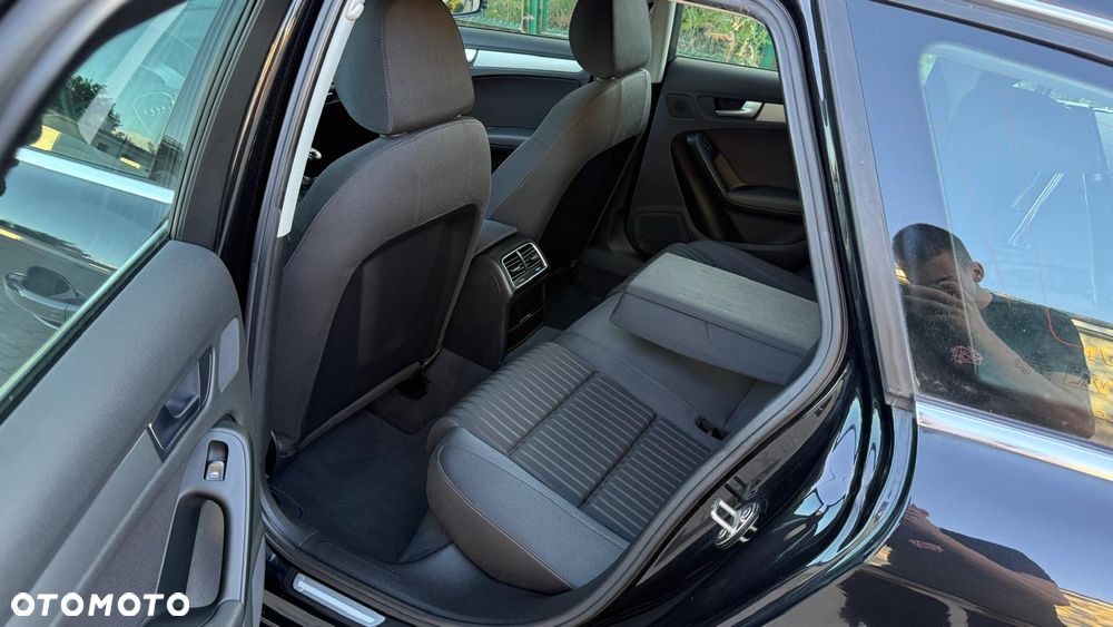 Audi A4 Avant 2.0 TDI - 18