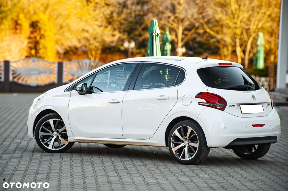 Peugeot 208 PureTech 110 Stop & Start Tech Edition - 16