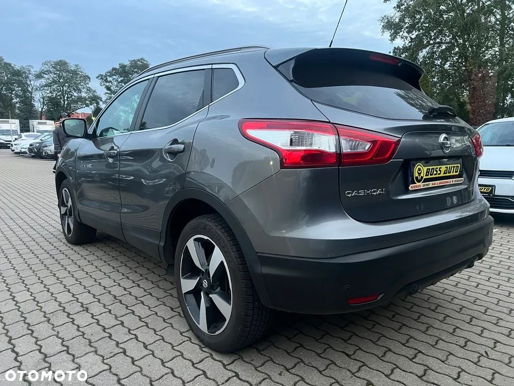 Nissan Qashqai 1.2 DIG-T 360 - 7