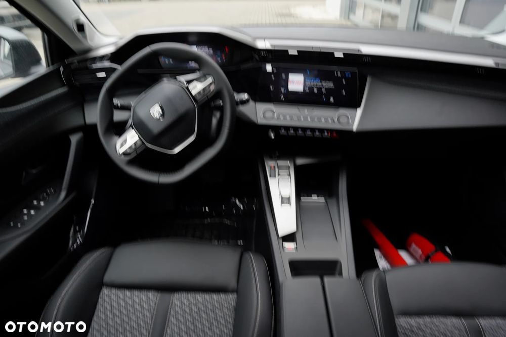 Peugeot 308 1.2 mHEV Allure S&S e-DCS6 - 10