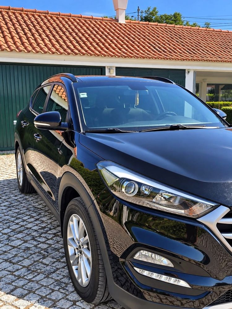 Hyundai Tucson 1.7 CRDi Executive - 4