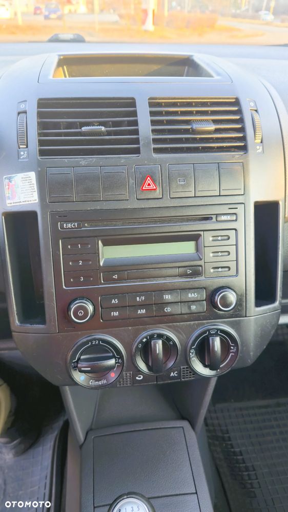 Volkswagen Polo 1.4 TDI Trendline - 24