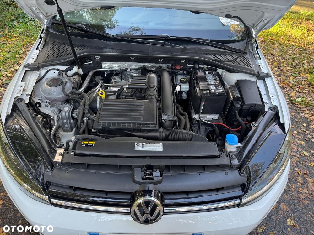 Volkswagen Golf 1.4 TSI Sound - 19