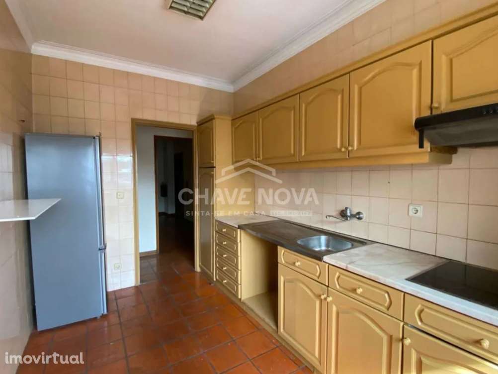 Apartamento T3 para VENDA - Maia, próximo à rotunda do Lavrador - Grande imagem: 5/15