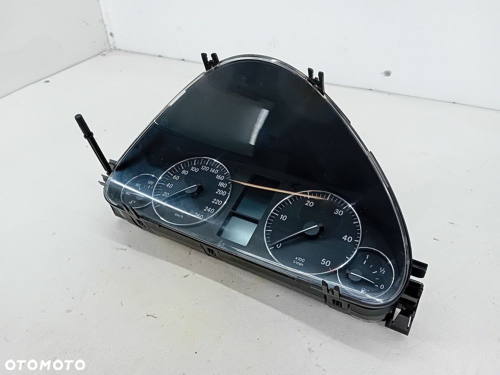 LICZNIK MERCEDES-BENZ KLASA C W203 2.2 CDI KOMBI A5C53104667 110.080.307 - 7